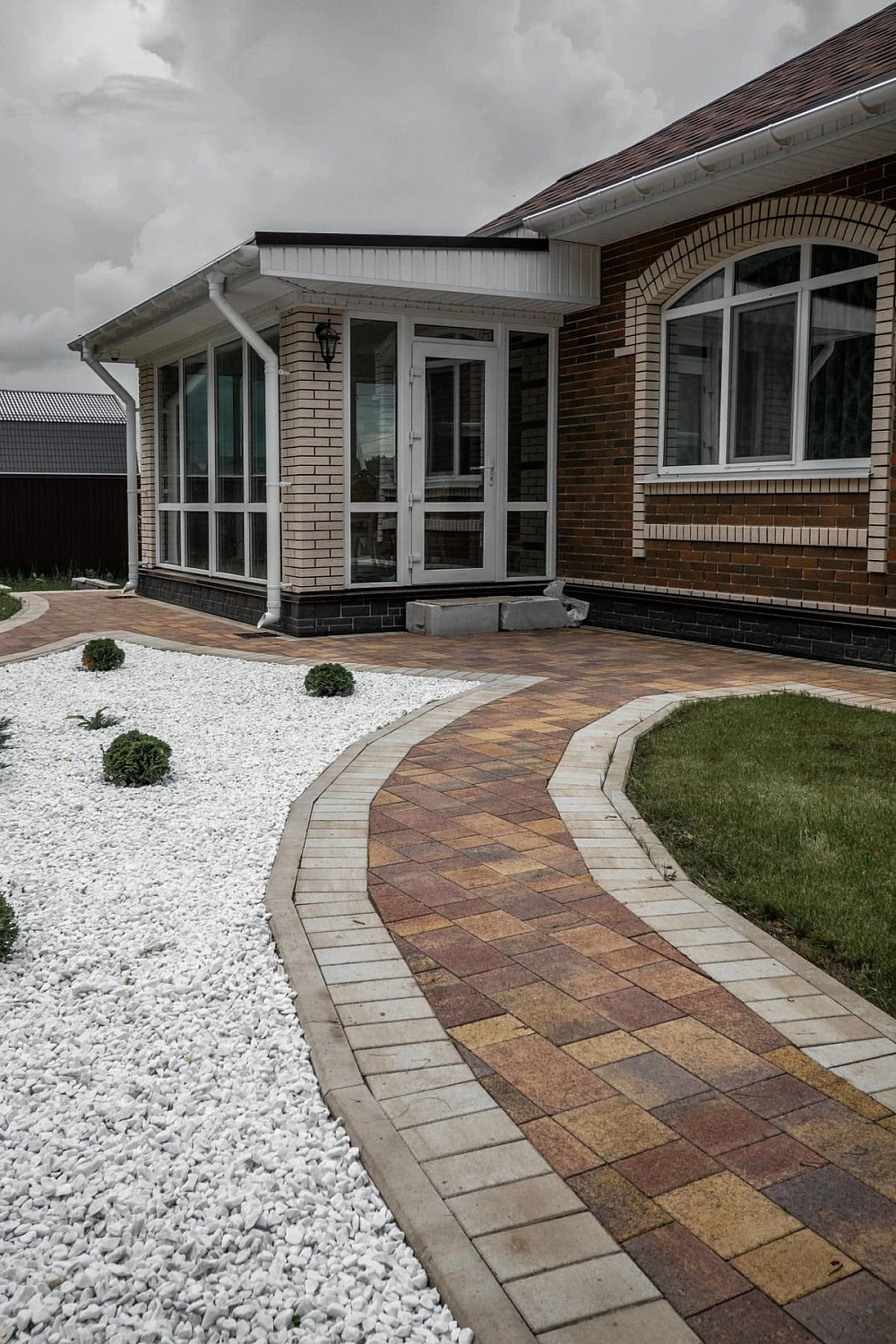 Брусчатка Старый город Осень в частном доме