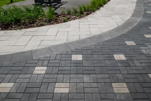 Купите квадратную тротуарную плитку от производителя «Поревит»