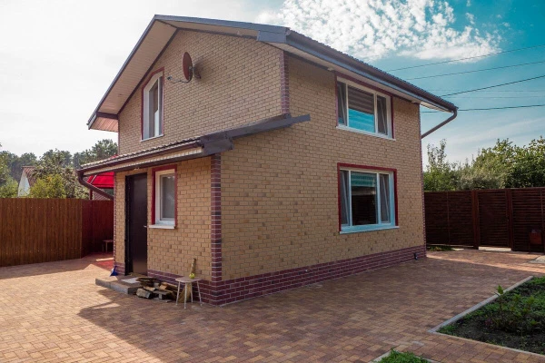 Плитка Ла-Линия на участке в Винзилях