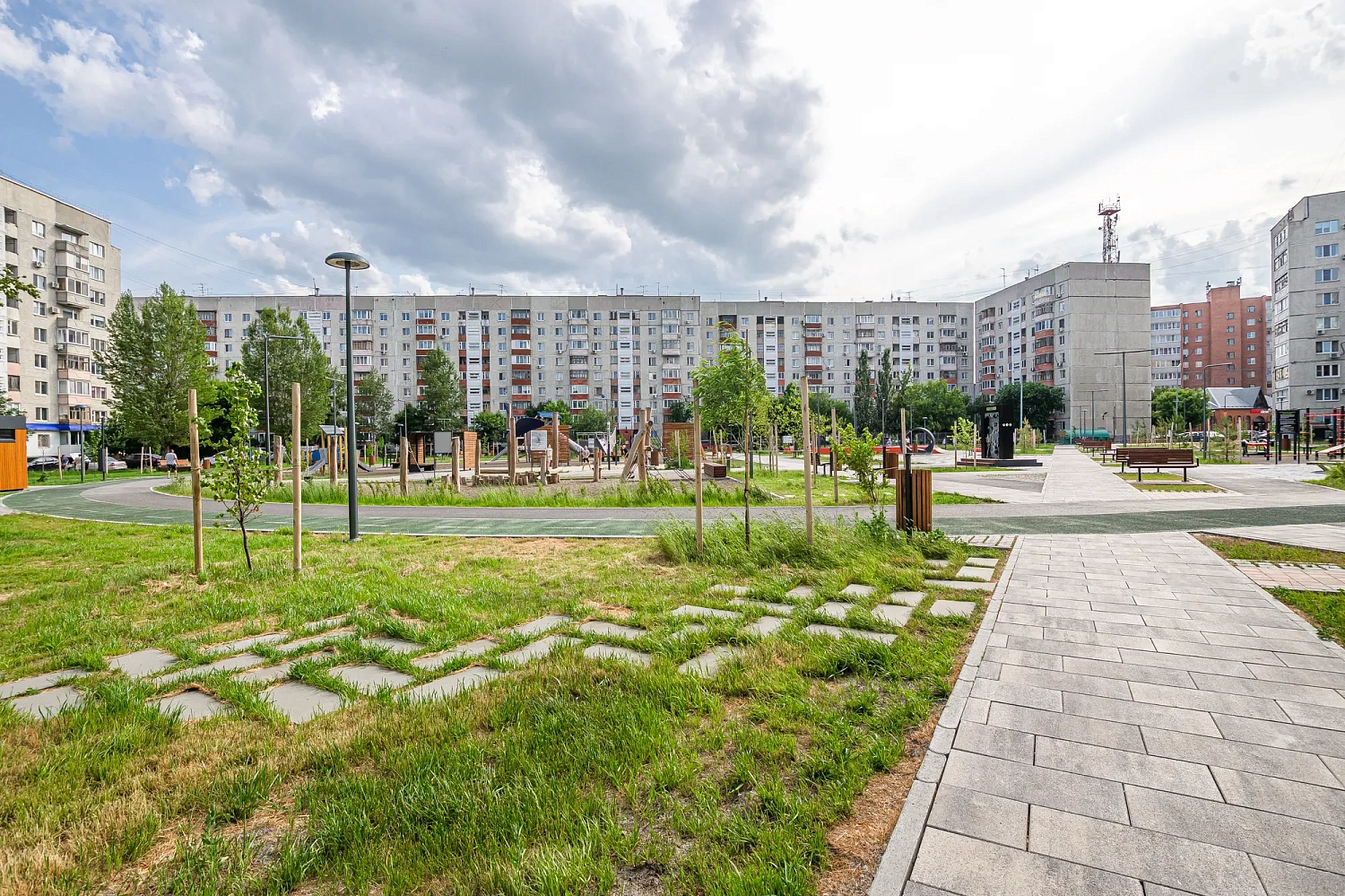 Сквер Добровольцев в Тюмени (Московский тракт, 163)