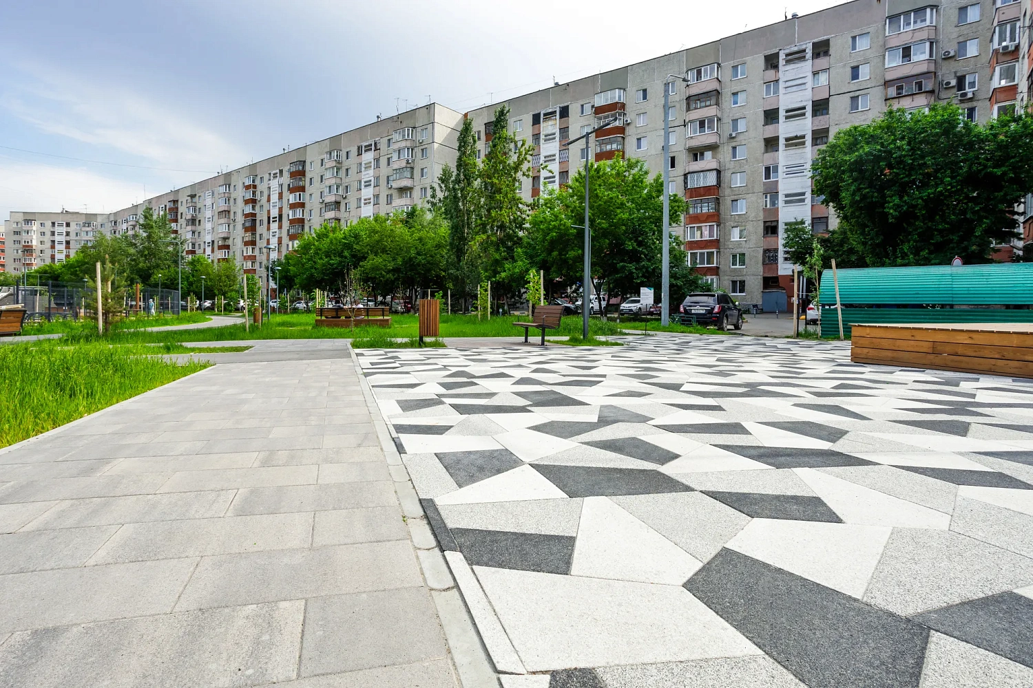 Сквер Добровольцев в Тюмени (Московский тракт, 163)