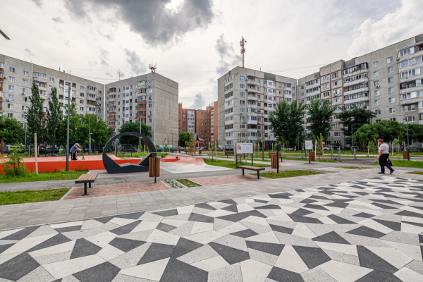 Сквер Добровольцев в Тюмени (Московский тракт, 163)