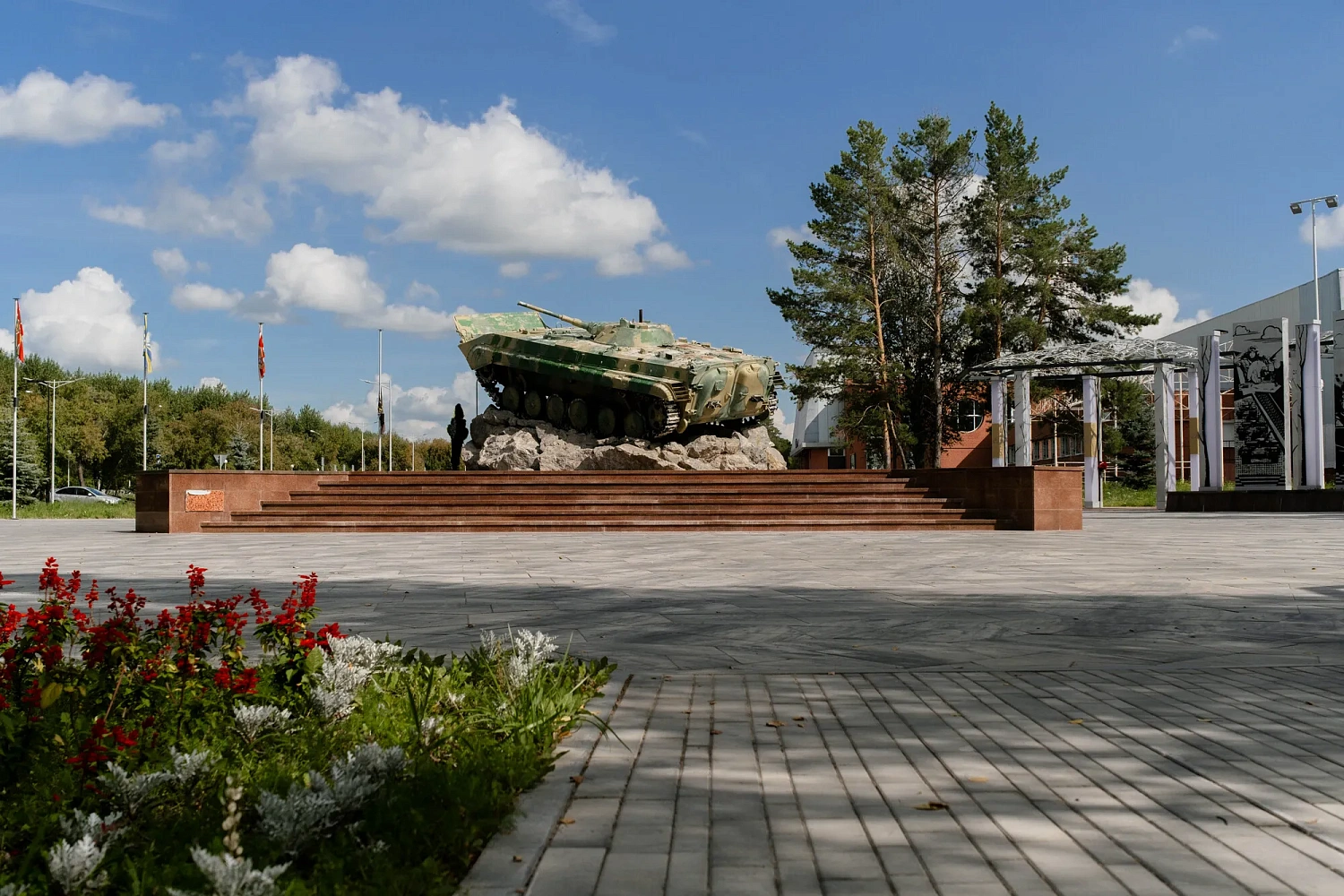 Аллея Славы в Каменск-Уральском